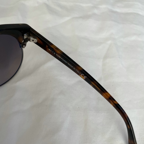 Tom Ford Sunglasses TF608 Alissa02 56G Tortoise - Picture 4 of 5